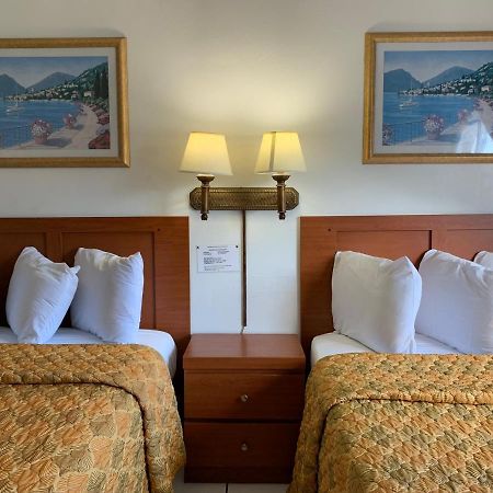 International Inn On The Bay ไมอามีบีช ภายนอก รูปภาพ